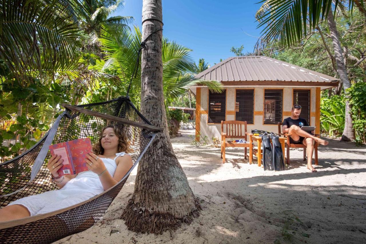 Barefoot Manta Island Resort Drawaqa Island Eksteriør billede