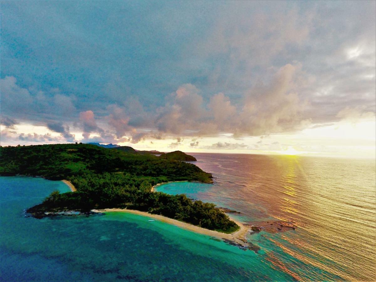 Barefoot Manta Island Resort Drawaqa Island Eksteriør billede