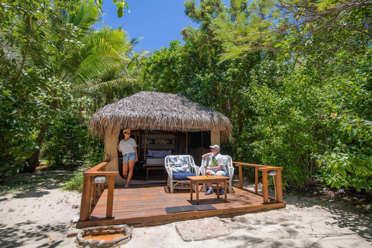 Barefoot Manta Island Resort Drawaqa Island Eksteriør billede